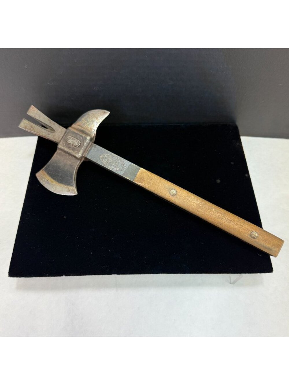 Vintage Bridgeport Hardware 121 Crate Opener Tomahawk Hand Tool